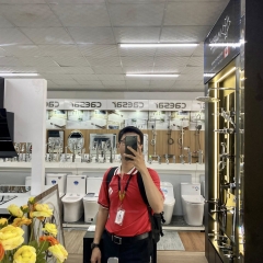 Anh Dương - chủ cửa hàng VLXD